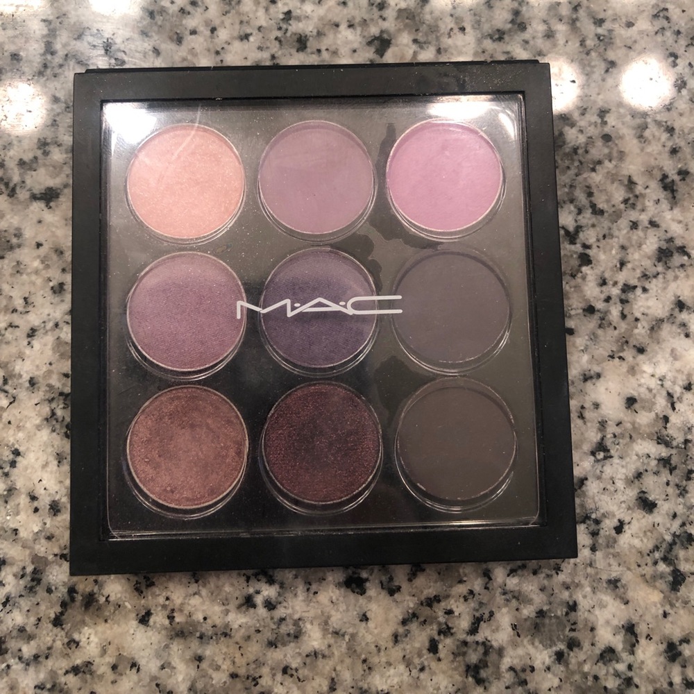 MAC eyeshadow palette